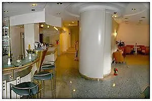 Hotel Carlton 3*